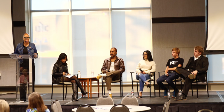 Young Panelists Discuss the Politics of Gen Z
 – Flatland KC